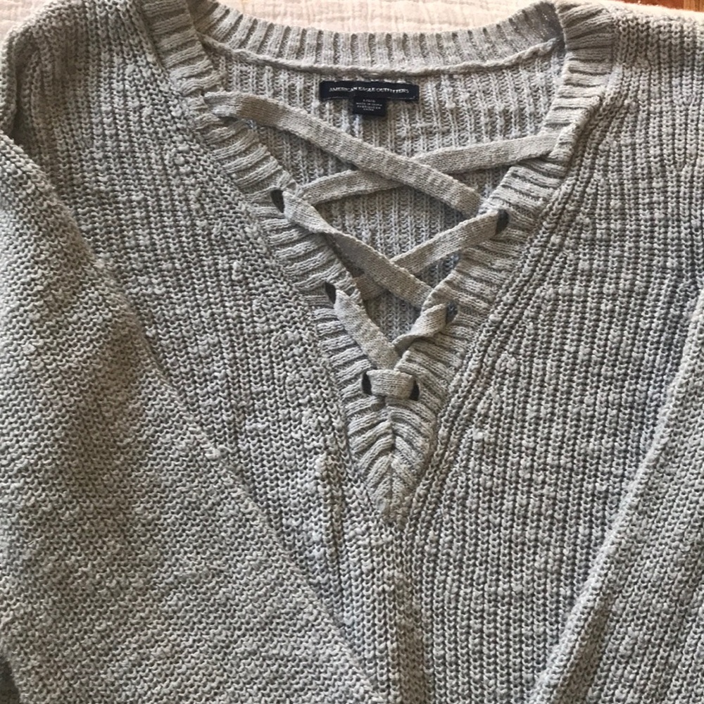 American eagle sweater